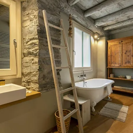 Ca Sbrisiga In By Halldis Moltrasio