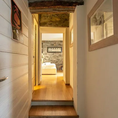 Apartmán Ca Sbrisiga In By Halldis Moltrasio