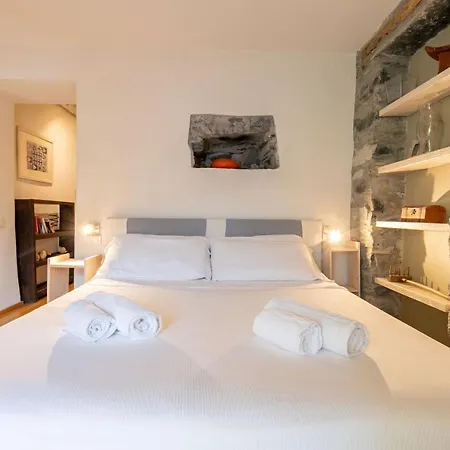 Ca Sbrisiga In By Halldis * Moltrasio