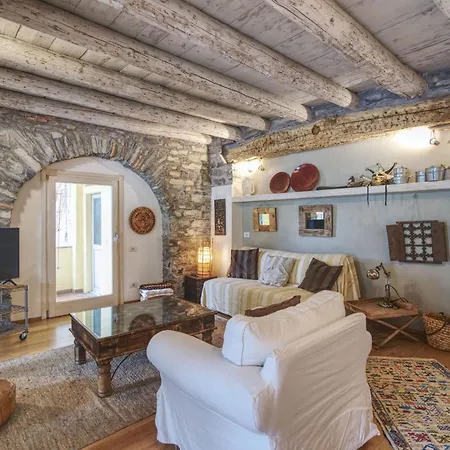 Ca Sbrisiga In By Halldis Moltrasio