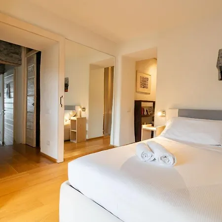 Ca Sbrisiga In By Halldis *