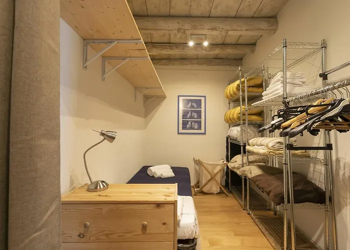 Ca Sbrisiga In By Halldis * Moltrasio