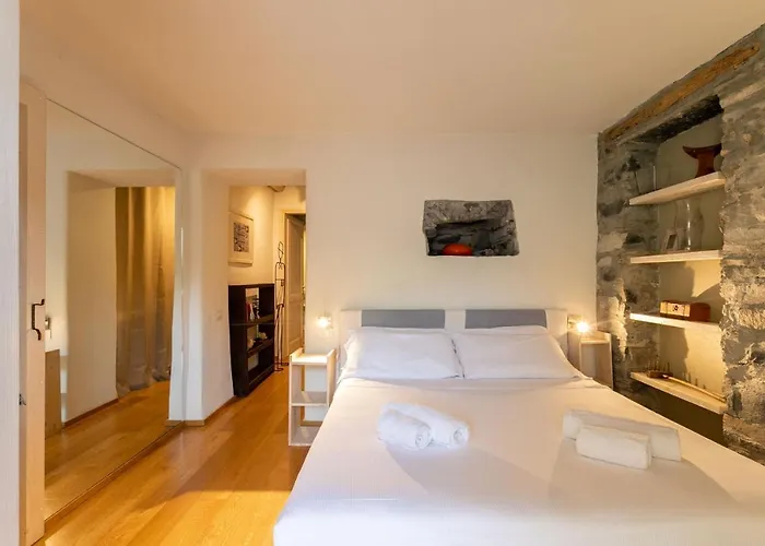 Ca Sbrisiga In By Halldis